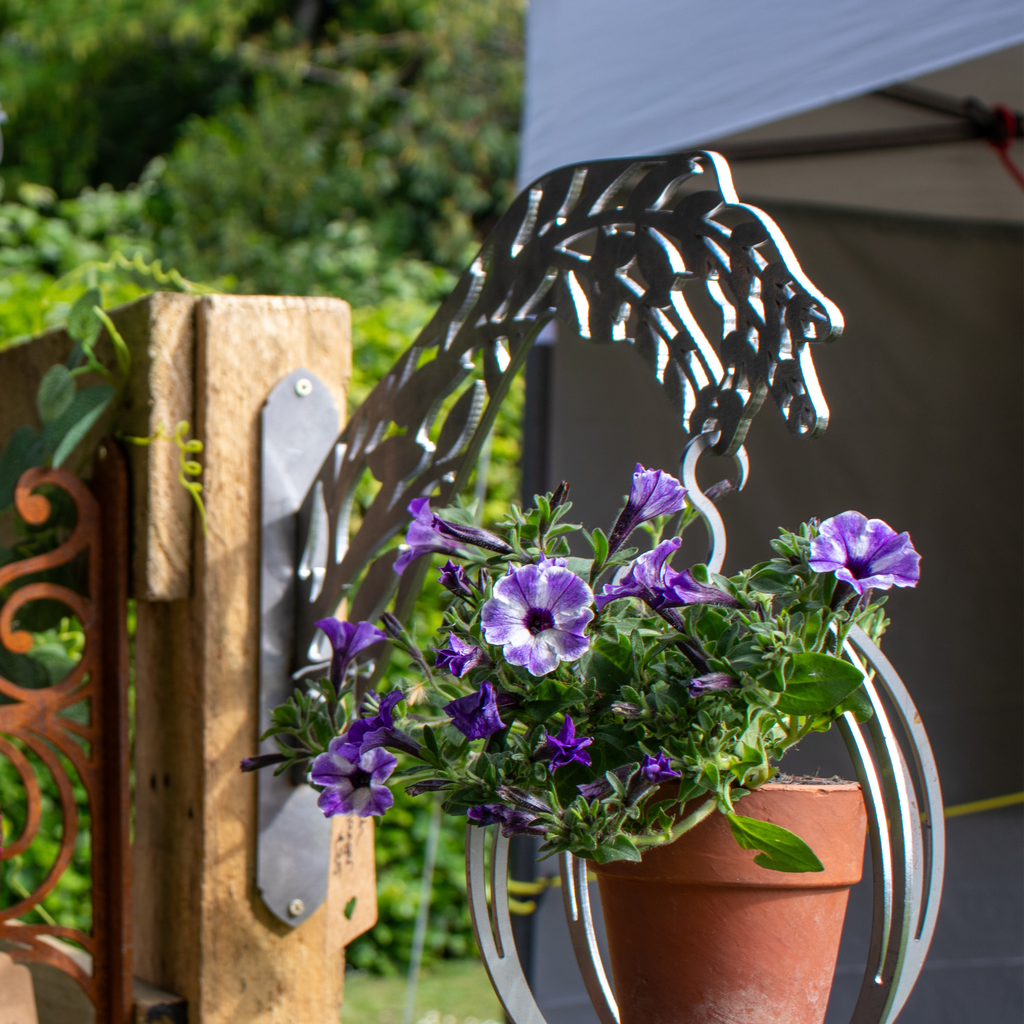 Pinch Garden Hanger